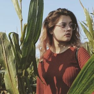 Meet your Posher, Belle